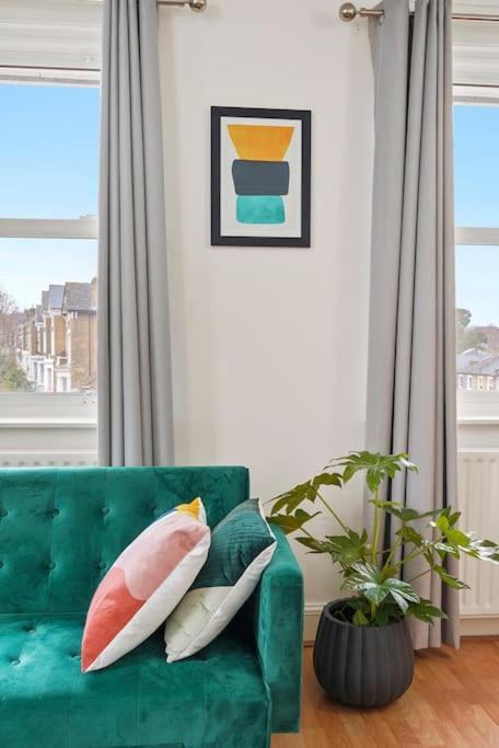 Cosy Apartment 5 Guests 3 Beds 1 Sofa Bed Lewisham Londen Buitenkant foto
