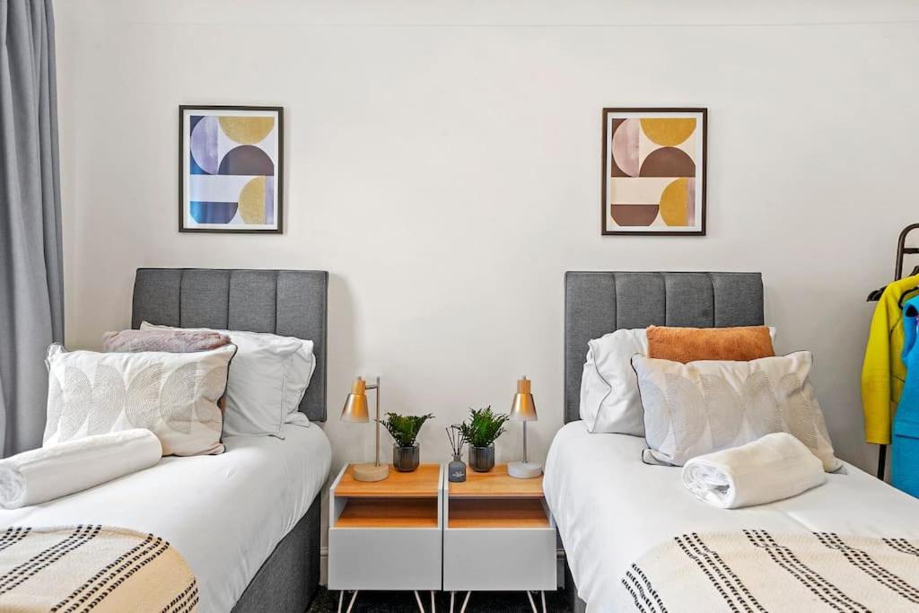 Cosy Apartment 5 Guests 3 Beds 1 Sofa Bed Lewisham Londen Buitenkant foto